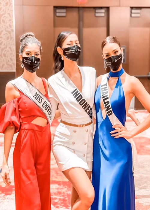 Phần thi quốc phục sẽ mở cổng bình chọn từ ngày 13/5 đến hết ngày 15/5 (theo giờ Mỹ).