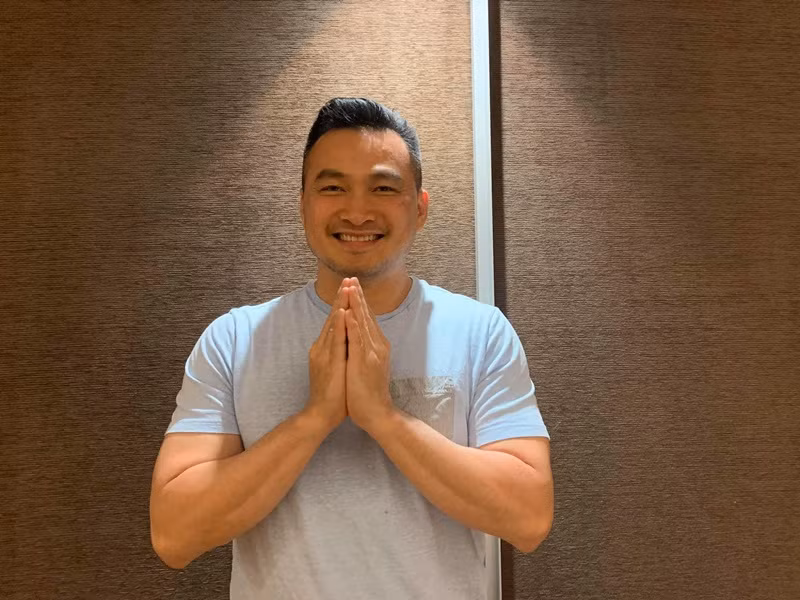 Vài năm trở lại đây, Chi Bảo tập trung cho công việc kinh doanh và từ thiện nên ít tham gia hoạt động nghệ thuật.