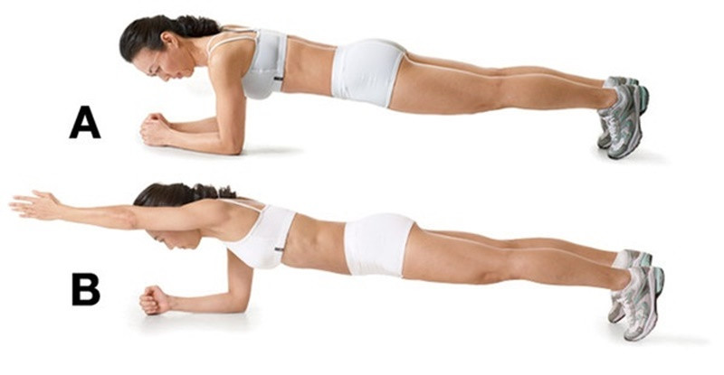 Động tác 5 (nâng cao): Chống 1 tay giữ ván: Nằm ở tư thế chống đẩy (A). Siết cơ bụng lại, từ từ dồn trọng tâm sang tay phải, duỗi tay trái ra phía trước (B). Giữ tư thế này trong khoảng 3-10 giây tùy theo khả năng của bạn. Sau đó từ từ đưa tay trái về vị trí cũ và duỗi cánh tay phải. Lặp lại động tác khoảng 10 lần rồi nghỉ 1 phút, tiếp tục thực hiện thêm 10 – 20 lần nữa.