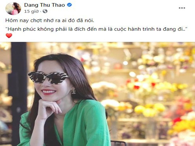 Thu Thảo còn có động thái khoe hình ảnh cười rạng rỡ và bàn về hạnh phúc.