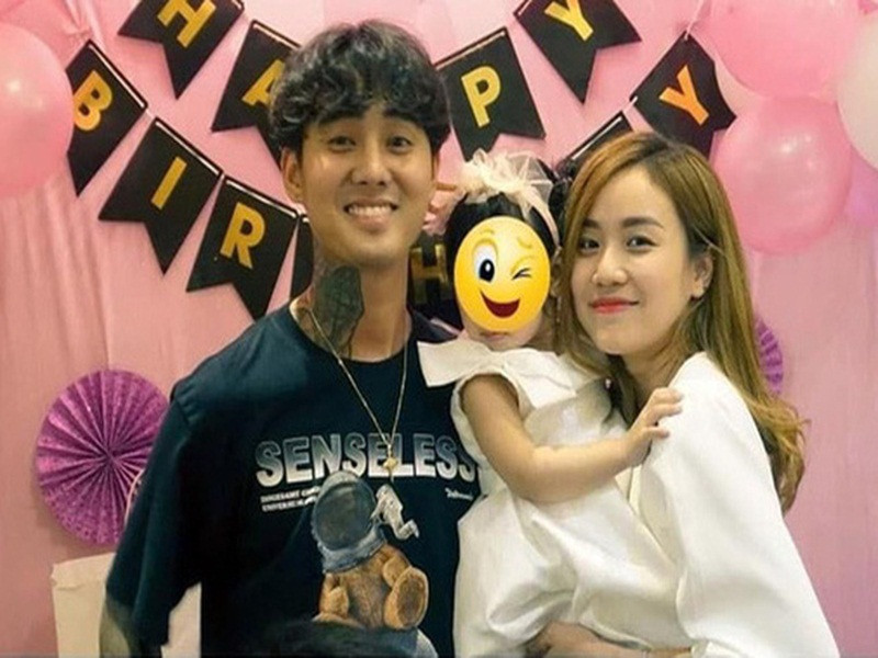 Vợ cũ Hoài Lâm không lên tiếng về mối quan hệ với Đạt G đang gây xôn xao dư luận.