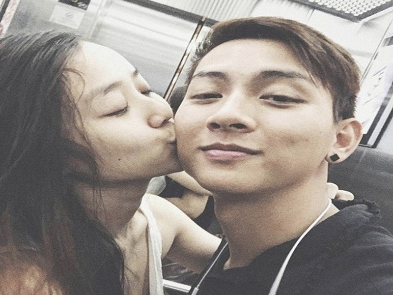 Trong cuộc tình cũ với Hoài Lâm, Bảo Ngọc cũng chịu không ít điều tiếng bởi sự nghiệp của Hoài Lâm tuột dốc sau khi anh công khai hẹn hò.