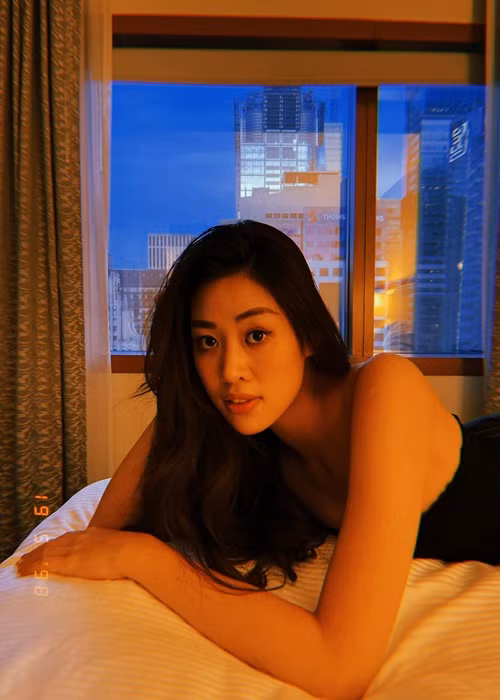 Sau chung kết, Khánh Vân chia sẻ, trong 10 ngày thi đấu, cô được nhiều thí sinh khen ngợi về phong cách thời trang, thậm chí đặt cho cô danh xưng Miss Fashion.