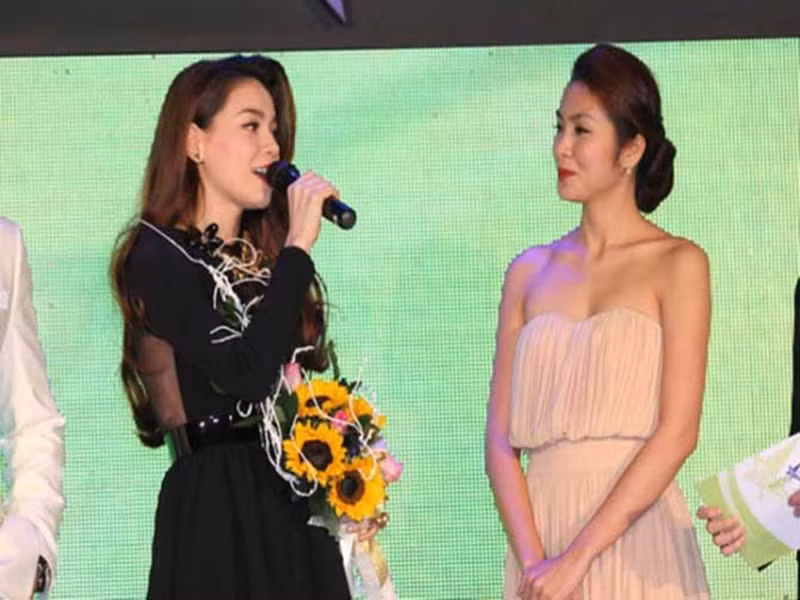 Giống Chi Pu - Quỳnh Anh Shyn, Hồ Ngọc Hà - Tăng Thanh Hà từng yêu chung một người. Cách đây nhiều năm, Hà Tăng hẹn hò Cường Đô la và thân thiết với Hà Hồ. Ảnh: Gia đình xã hội