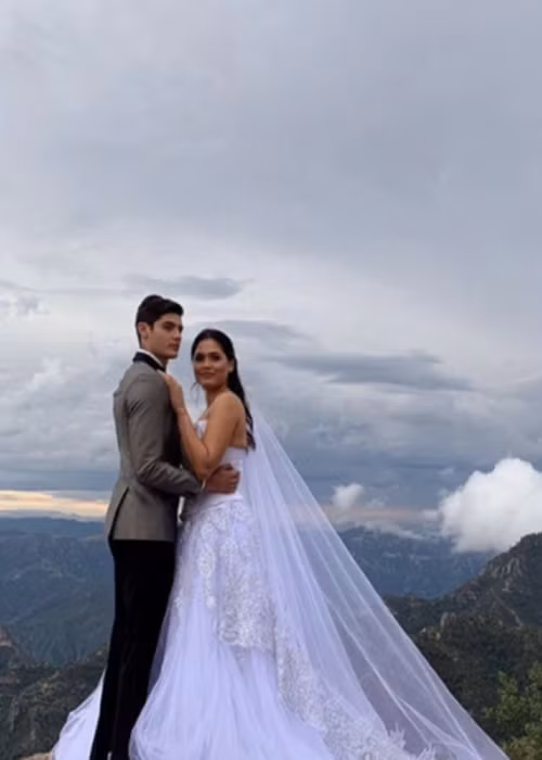 Tin đồn Andrea Meza đã kết hôn rộ lên sau khi người đẹp vừa đăng quang Hoa hậu Hoàn vũ Thế giới 2020.