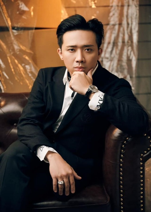 Năm 2020, chỉ vì một tài khoản Facebook dựng chuyện bay lắc, Trấn Thành phải giải trình với 10 nhãn hàng quảng cáo. Ngoài ra, ông xã của Hari Won không thể ký hai hợp đồng quảng cáo do các nhãn hàng lấn cấn sợ bị vạ lây.