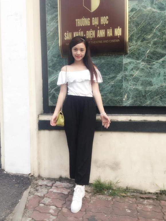 Quỳnh Kool tự khen bản thân: "Ngày xưa học cấp 3 xong lên đại có đến nỗi tệ đâu nhờ. Người ta gọi là múp từ bé".