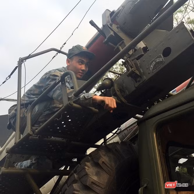 Trong cuộc kháng chiến chống Mỹ, cứu nước, trung đoàn đã chiến đấu hàng nghìn trận, bắn rơi 228 máy bay Mỹ; bắn cháy, bắn chìm hàng chục tàu chiến.