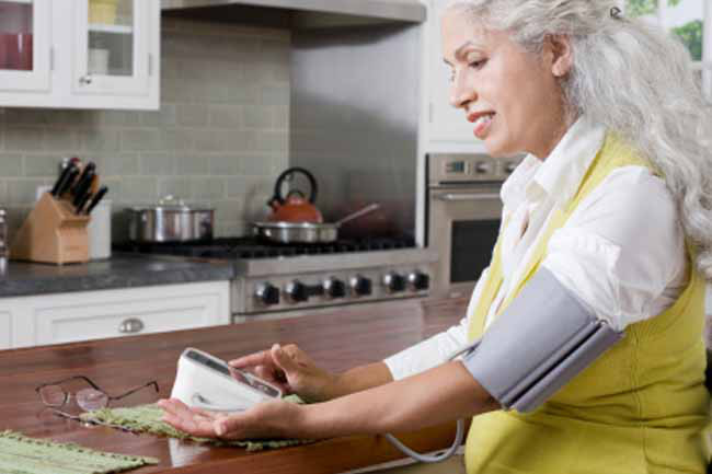 Kinh nguyệt không đều: Béo phì thường gây ra tình trạng lỡ kinh, kinh nguyệt không đều, không rụng trứng, hoặc chu kì kinh nguyệt kéo dài. Đó là bởi phần mỡ thừa có thể gây rối loạn hormone trong cơ thể.