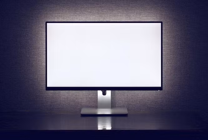 Khong can Internet, bay gio nguoi ta hack may tinh bang cach... thay doi do sang man hinh