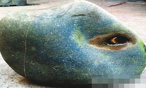 Ky la hon da co mat, biet khoc nhu nguoi