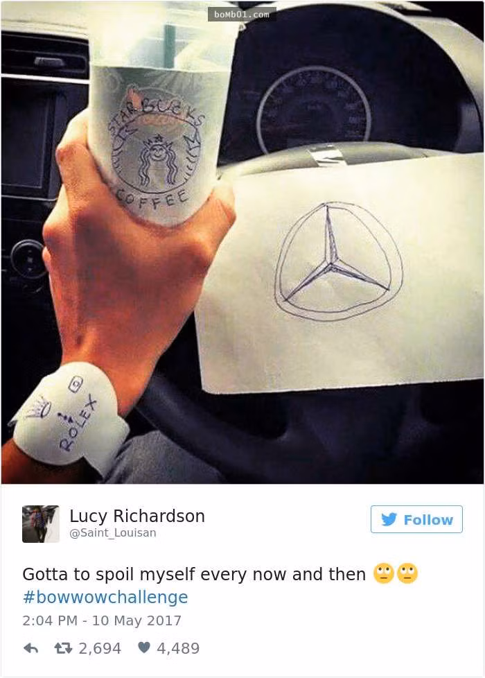 Tay trái đeo Rolex cầm tách cà phê, tay phải đặt lên vô-lăng xe mercedes. Ái chà! anh chàng này giàu đấy.