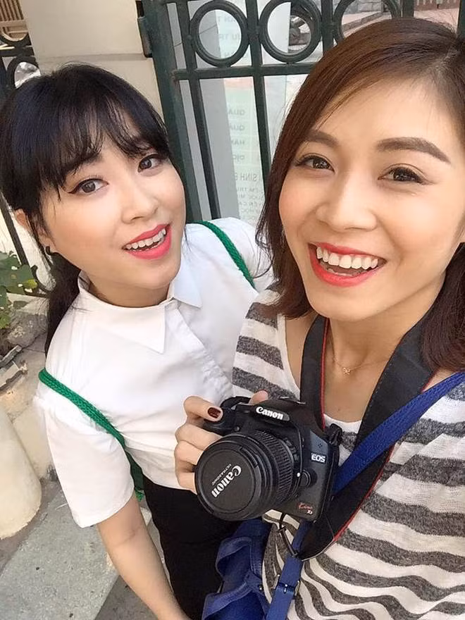 Hiện cô đang làm việc tại một đơn vị chuyên về ngoại ngữ ở Hà Nội. Thỉnh thoảng cô tham gia vào ban tổ chức của những gameshow truyền hình để có thêm nhiều trải nghiệm.