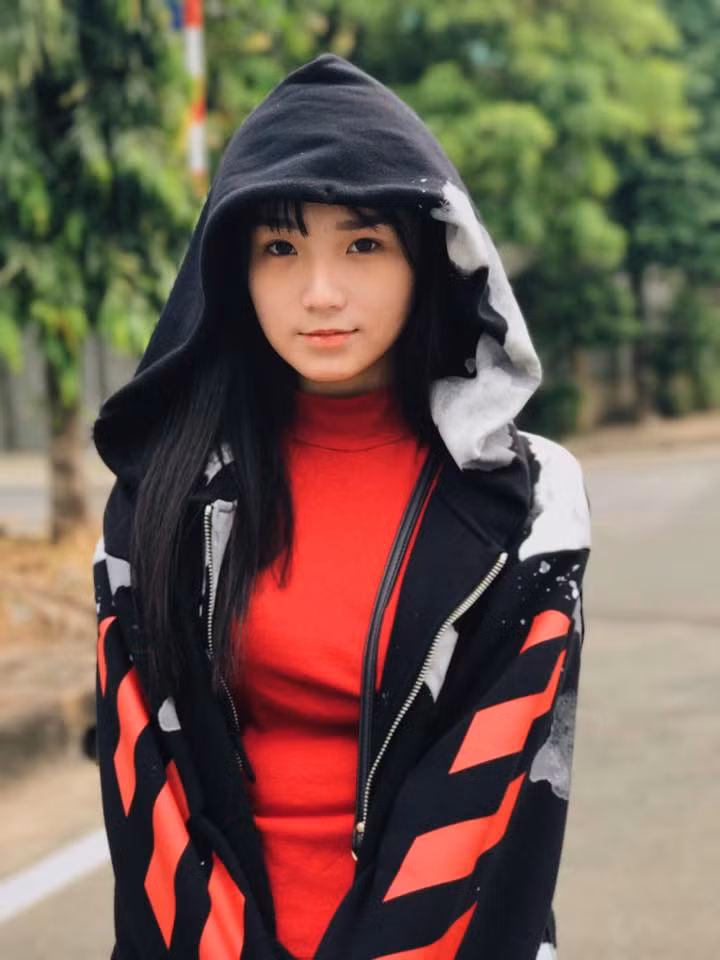 Để có thể học tập tốt và song song theo đuổi nghệ thuật, bản thân Thu Tâm đã phải rất cố gắng trong suốt một thời gian dài. Cố gắng không chỉ để cân đối thời gian, nâng cao khả năng của bản thân... mà Thu Tâm còn cố gắng để bằng những thành quả có được, cô sẽ thuyết phục được hoàn toàn gia đình mình, để tất cả các thành viên trong gia đình đều đồng tình với con đường mà Tâm đã chọn.