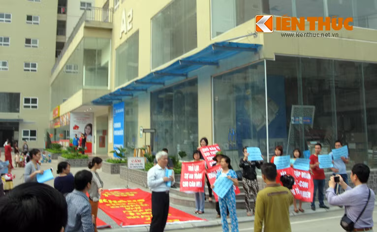 Cu dan Thang Long Garden song khong yen vi thuong xuyen bi 