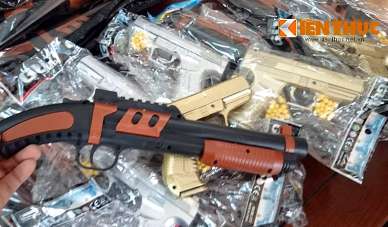 Hon nhien mang 40 khau sung ban dan bi di tieu thu-Hinh-2