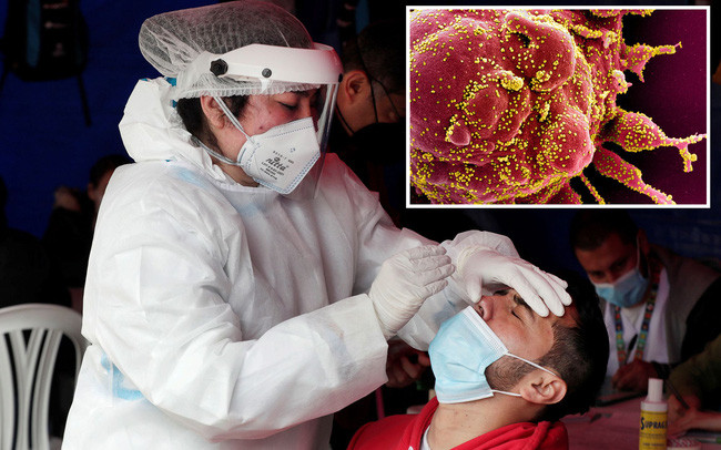 Chuyen gia Viet hien ke “dap” bien chung Mu COVID-19?