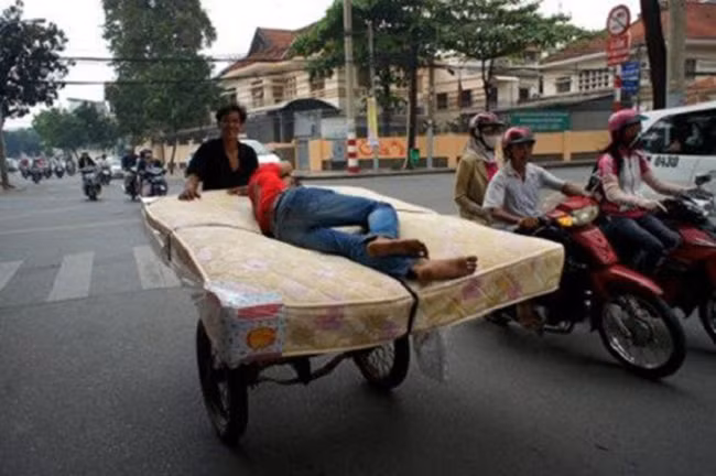 Nằm trên đệm thật là êm!