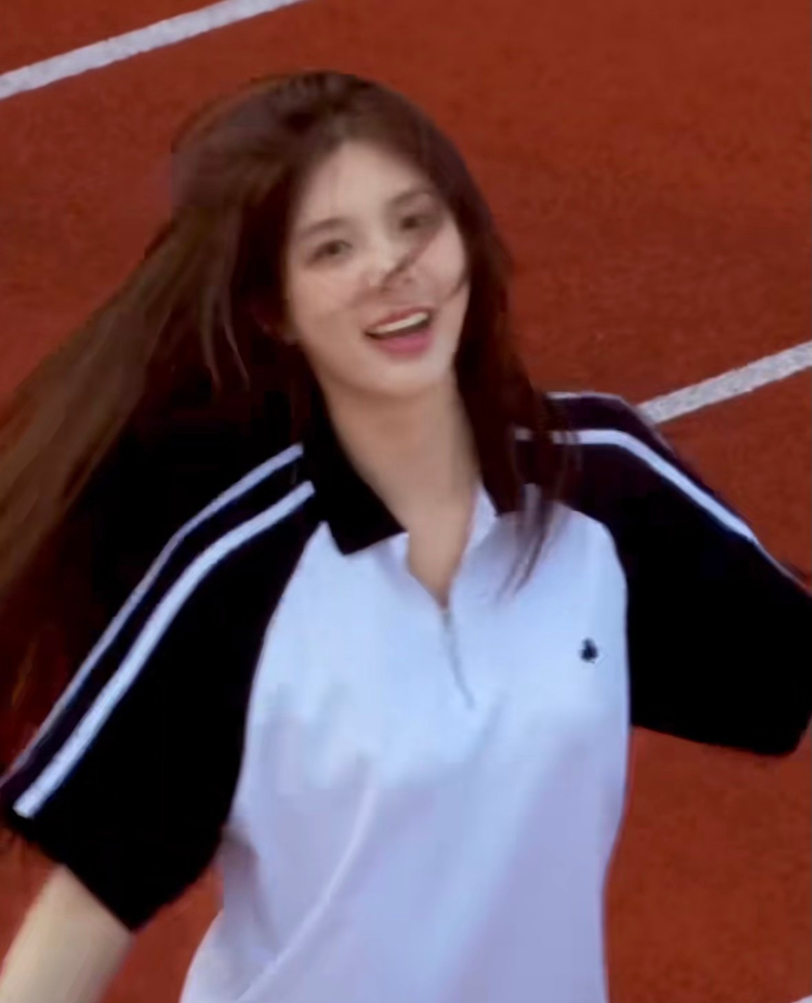 Khi nhìn những khoảnh khắc của cô nàng, nhiều người phải thốt lên đây chính là “bạch nguyệt quang”, là hình mẫu mối tình đầu mà họ từng ao ước.