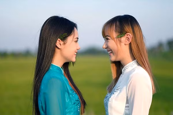 Với nhiều bạn trẻ Việt và người hâm mộ ở các quốc gia Đông Nam Á khác, Jannine Weigel (sinh năm 2000, mang dòng máu lai Đức - Thái) là cái tên khá quen thuộc.