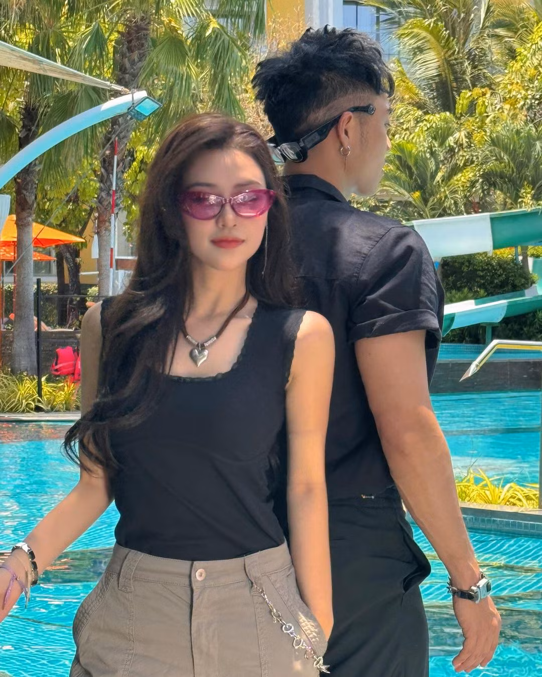 Tối 26/10, tập 15 Đảo Thiên Đường - Paradise Island đã khép lại với cái kết viên mãn dành cho các người chơi. Vốn được nhiều người ủng hộ trong chương trình, kết thúc Quyên Qui - Wukong đã nên duyên cùng nhau khiến nhiều người vô cùng thích thú.