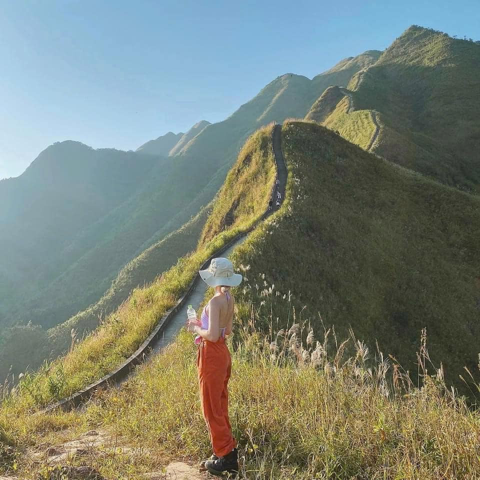 Tuy nhiên nếu biết chọn góc chụp, du khách sẽ hoàn toàn hài lòng với chuyến đi. Chẳng cần phải photoshop bởi khung cảnh Bình Liêu dường như đã được gắn sẵn filter lãng mạn xinh đẹp.