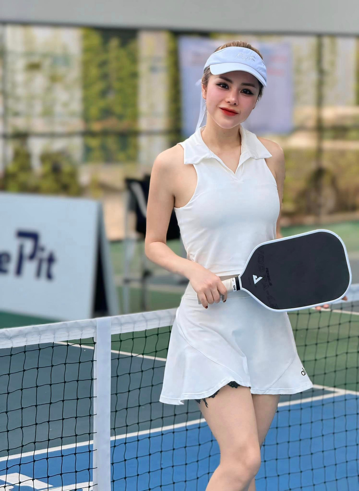 Thời trang thể thao của nữ MC họ Bạch vô cùng đa dạng, vừa tôn dáng nhưng cũng thoải mái, dễ vận động.