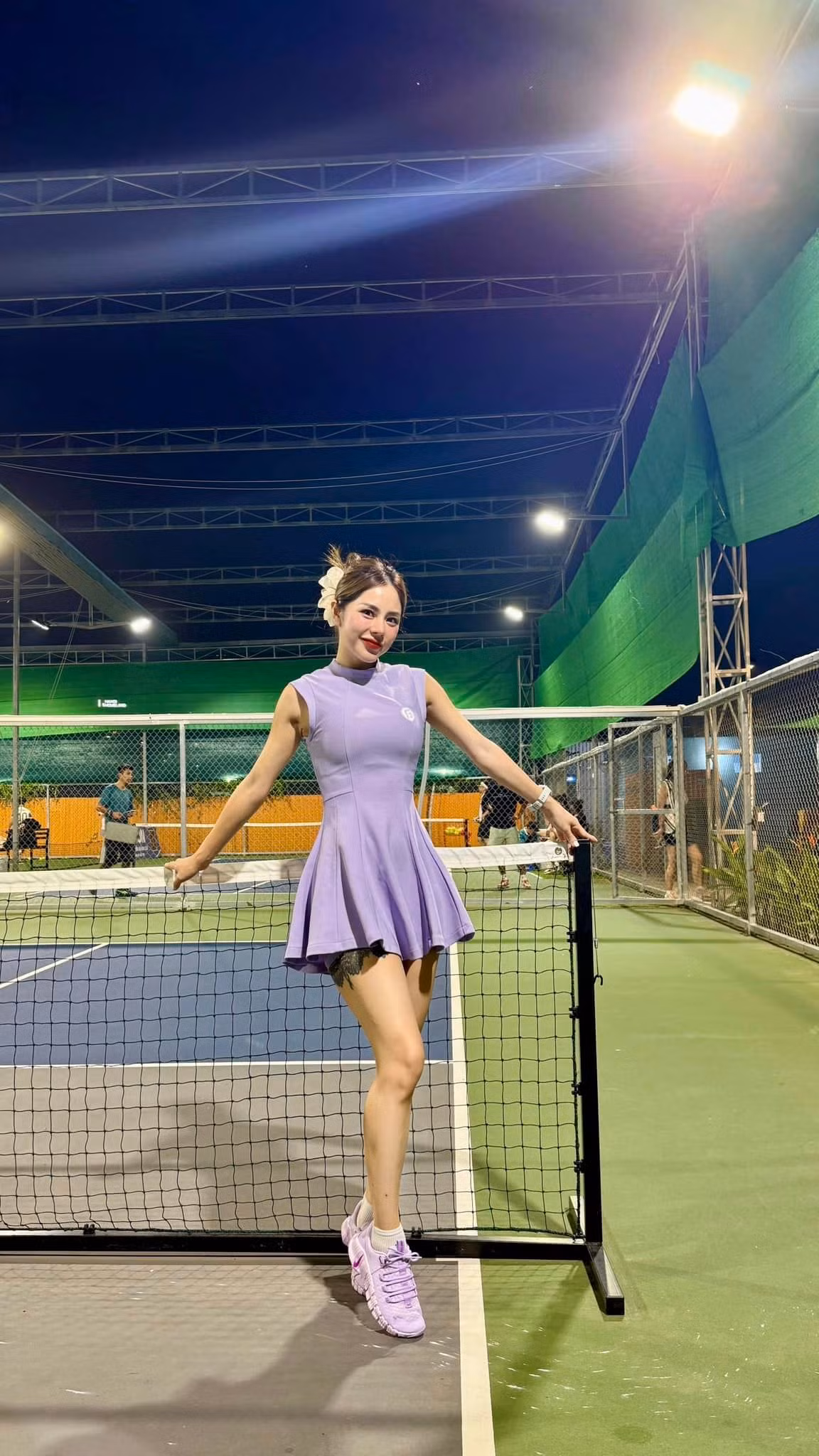 Bạch Lan Phương sinh năm 1986, được biết đến nhiều với vai trò là MC từng dẫn nhiều chương trình của Đài truyền hình Việt Nam như Thời trang và Cuộc sống, VTV kết nối.