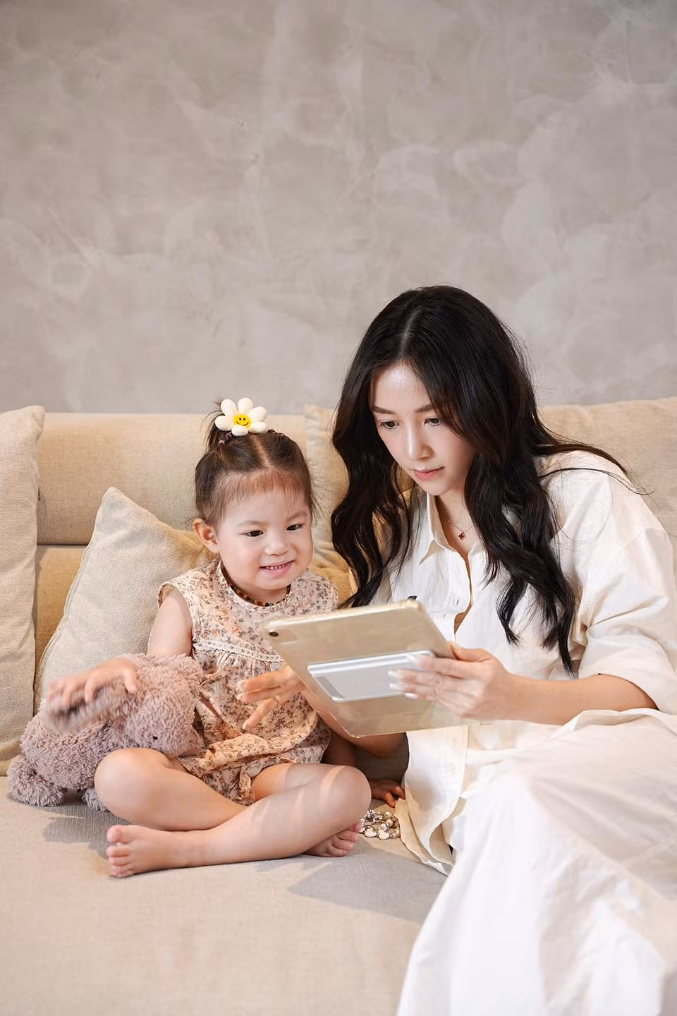 Nụ cười ngây ngô đáng yêu khiến nhiều người phải "tan chảy".