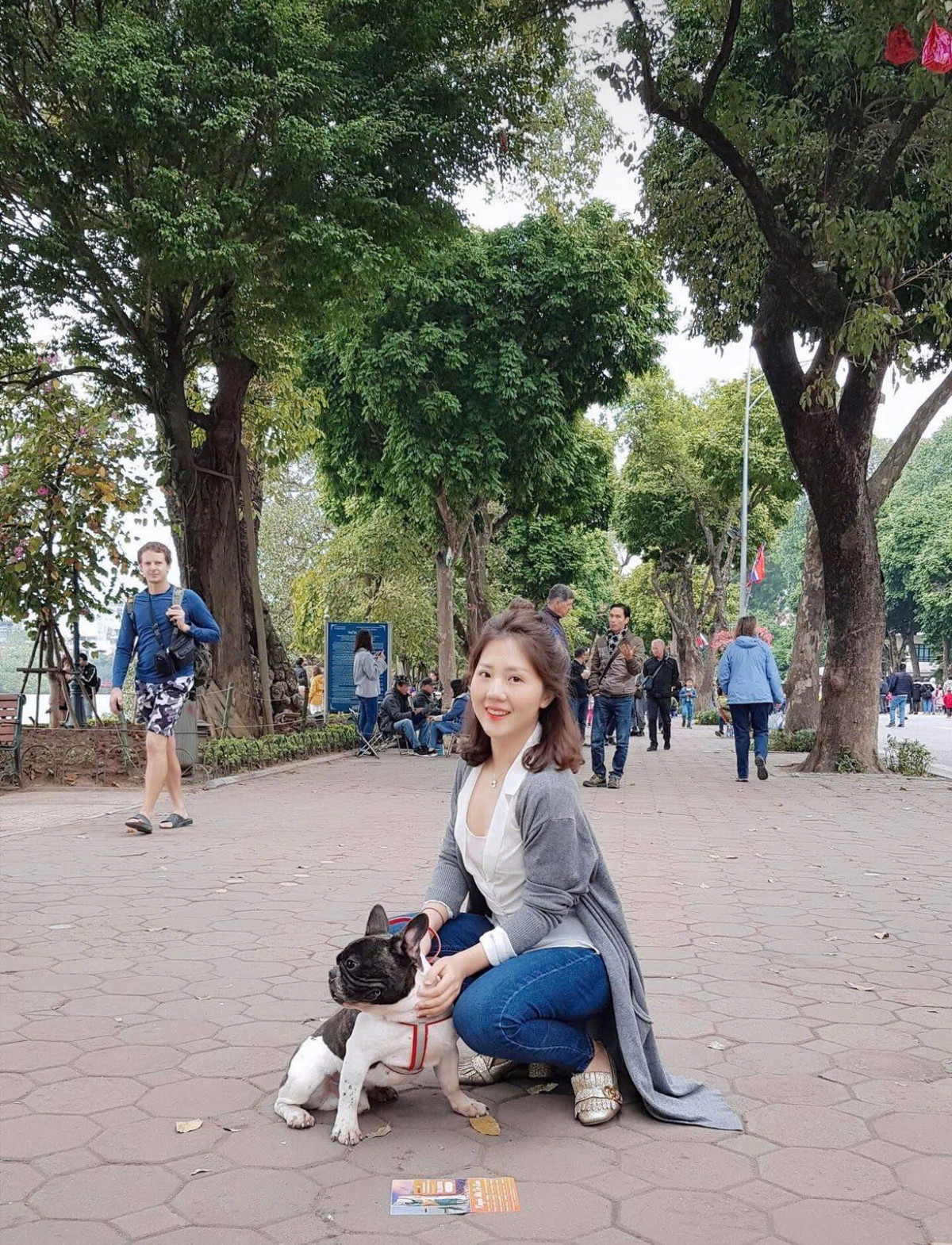 Được biết, hiện tại cô là phó chủ nhiệm bộ môn Đầu tư Quốc tế, thuộc khoa Kinh doanh Quốc tế của Học viện Ngân hàng.