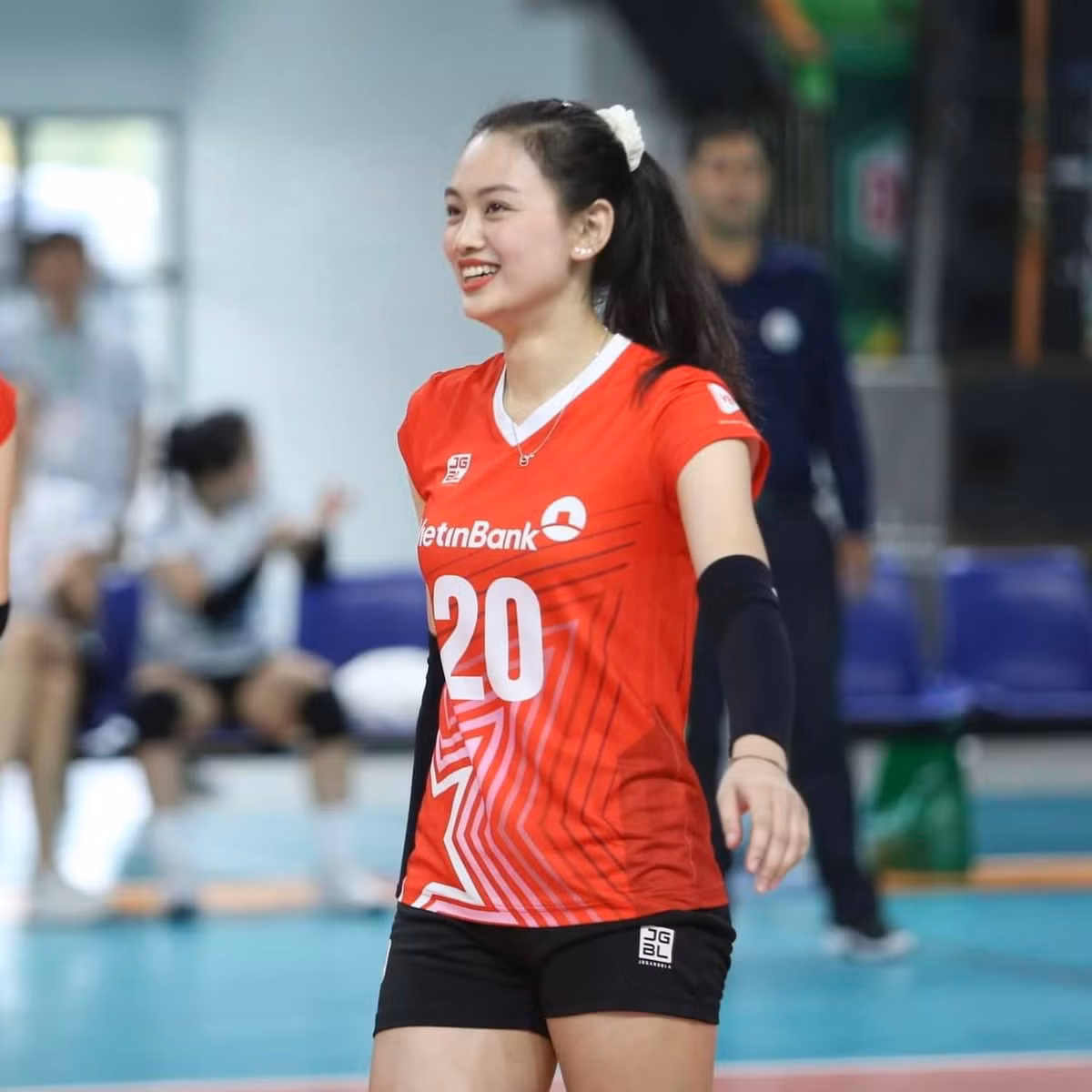 Thu Hoài là một trong những tay đập tài năng và xinh đẹp của bóng chuyền nữ Việt Nam.