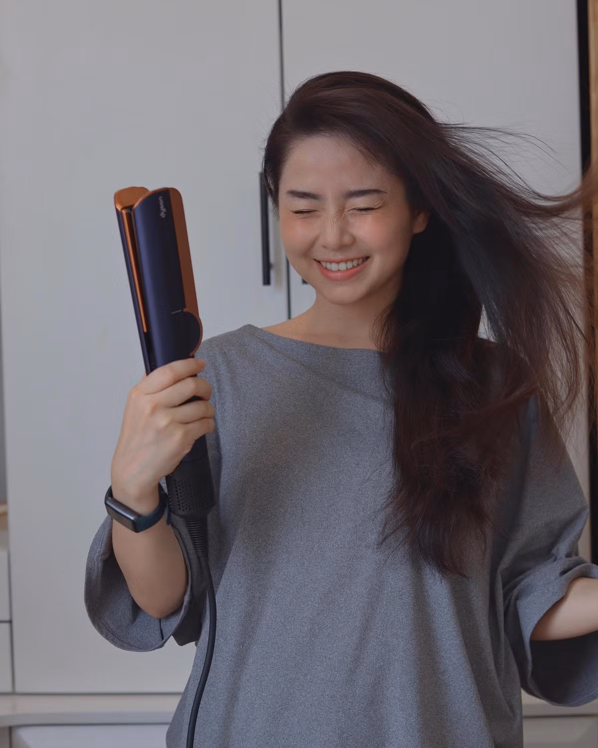 Ở thời điểm hiện tại, cô nàng có cuộc sống viên mãn, hạnh phúc bên gia đình nhỏ của mình.