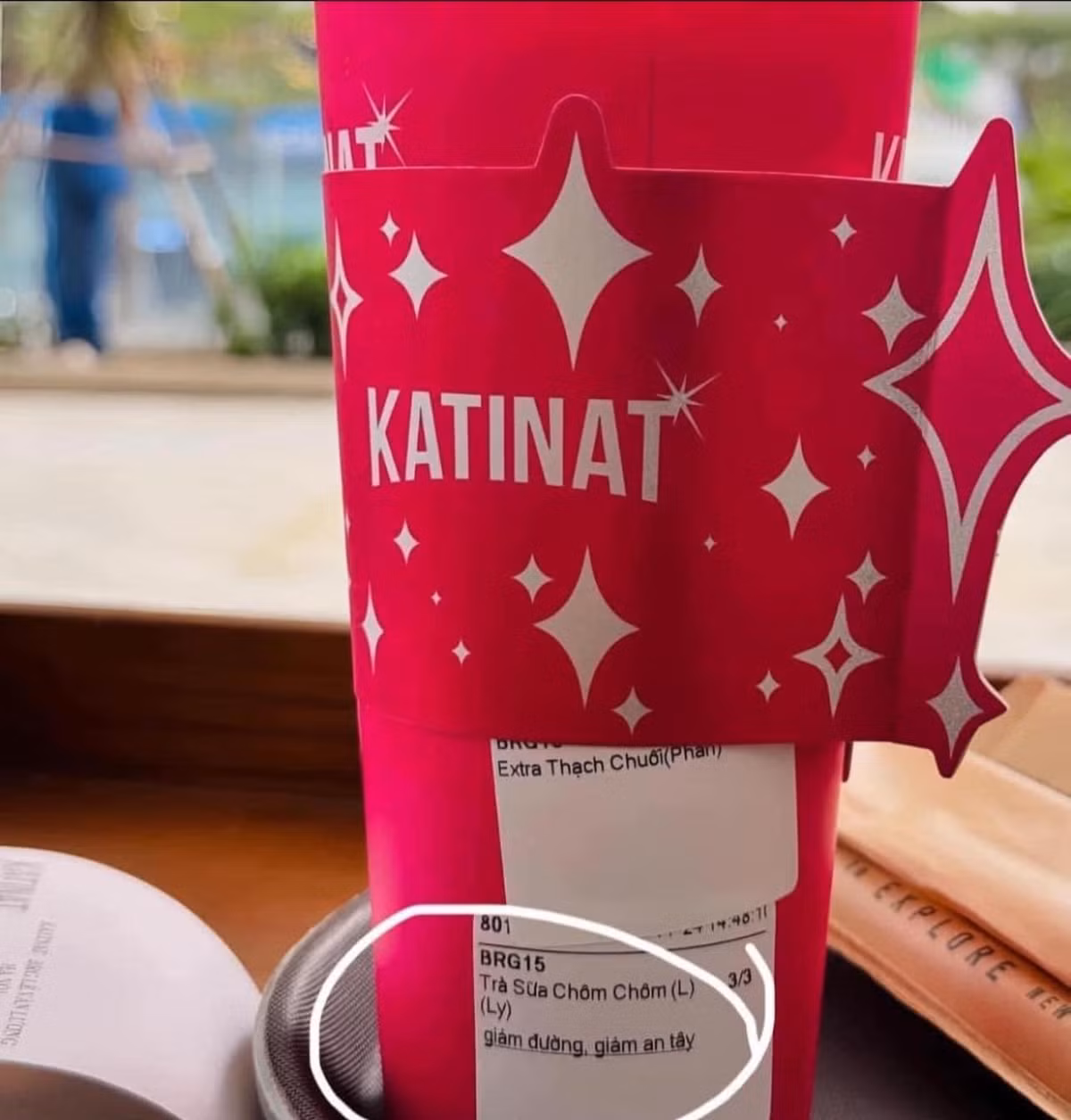 Ly nuoc “giam An Tay” cua KATINAT hung tron “bua riu du luan“