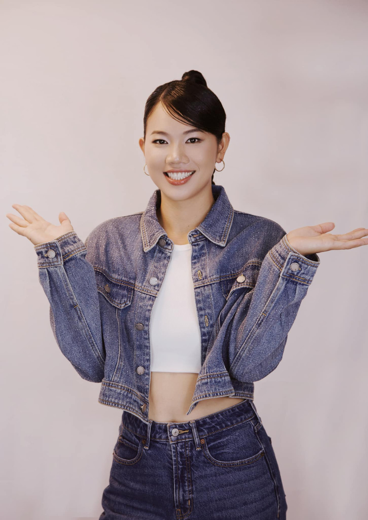 Nhan sắc của Ánh Viên ngày càng thăng hạng, cựu VĐV bơi lội nổi tiếng nhất Việt Nam đón sinh nhật tuổi 29 với tạo hình đa dạng, khác biệt so với chính bản thân cô trước đây.