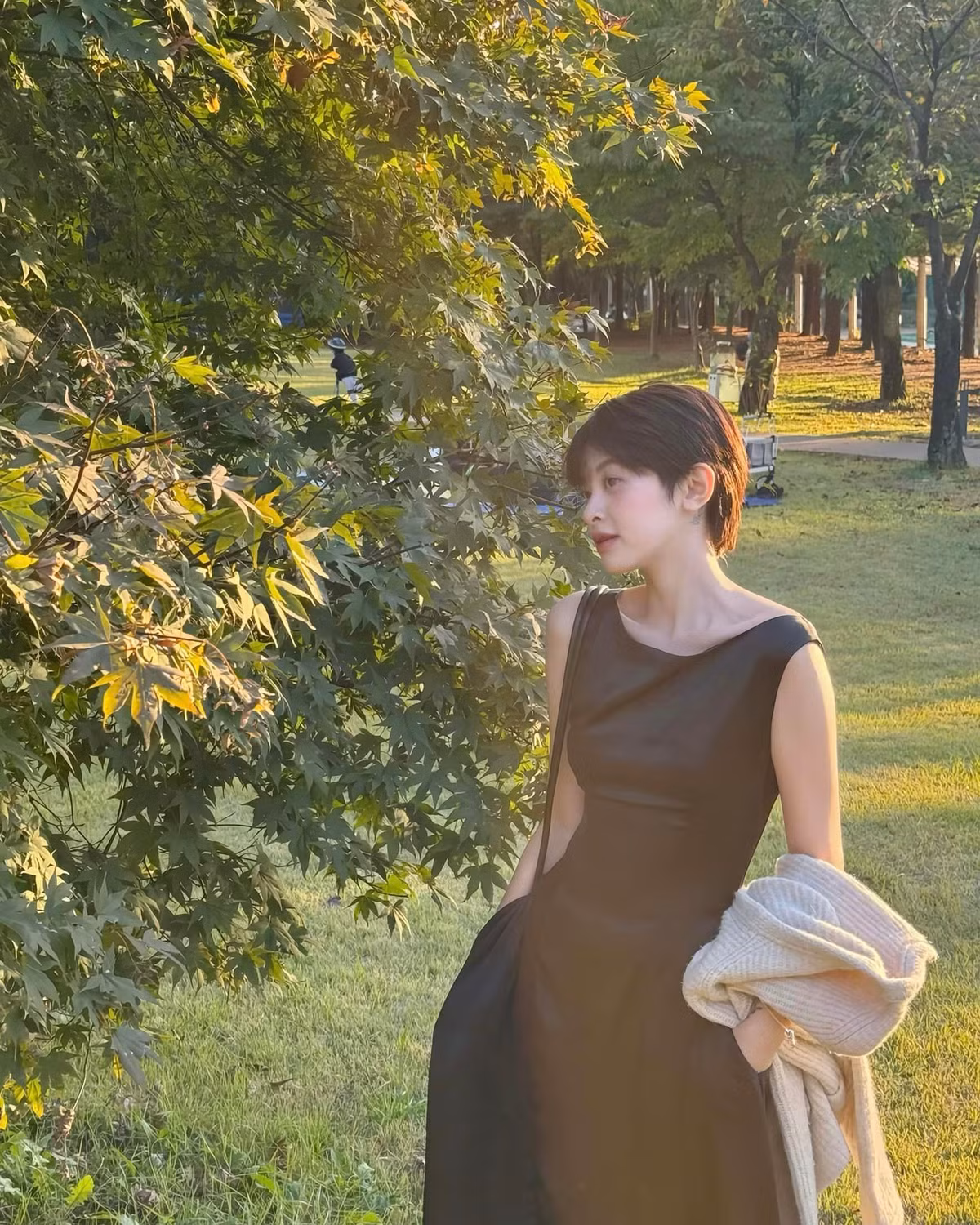 Ngoài công việc KOL, cô còn có những hoạt động khác như kinh doanh, làm mẫu ảnh, tham gia sự kiện,…