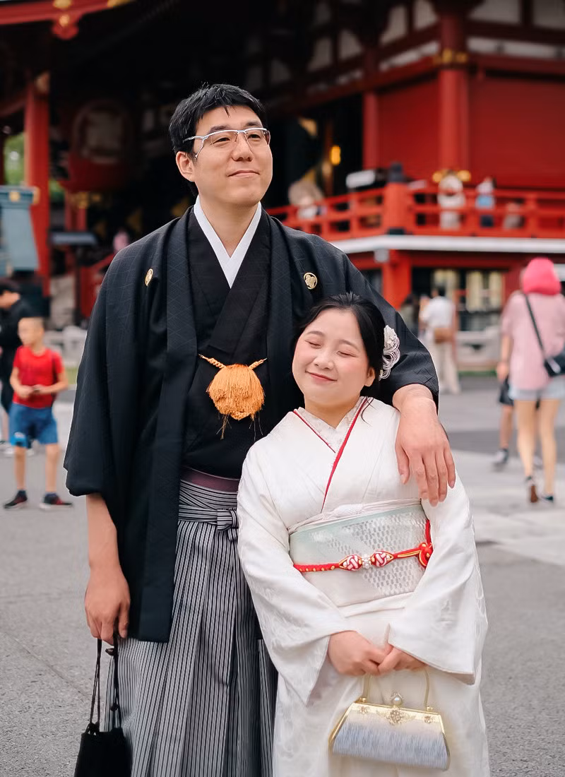 Abe Kazuma còn chủ động học tiếng Việt để giao tiếp cùng với Phương Linh.