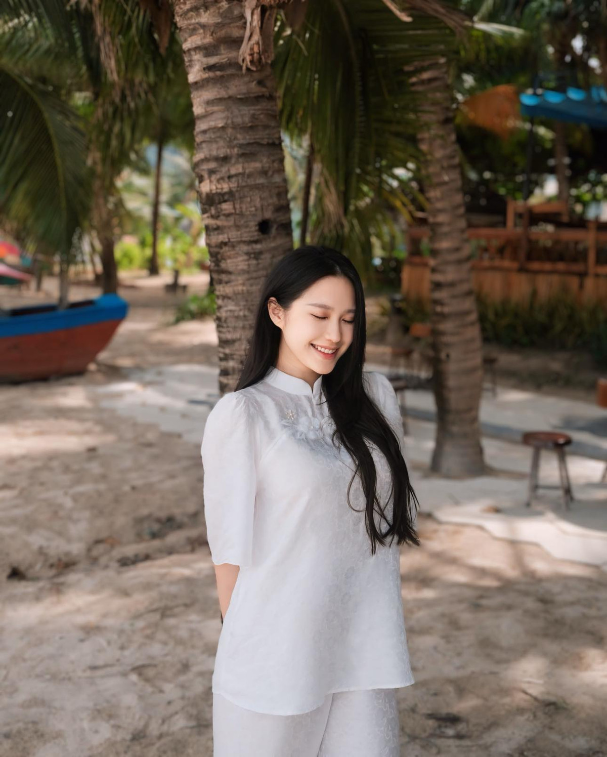 Doãn Hải My và Đoàn Văn Hậu cũng lập riêng cho con trai nhỏ một tài khoản Instagram để thường xuyên đăng tải, lưu giữ hình ảnh con trai. Tài khoản của bé Lúa sở hữu hàng trăm nghìn lượt theo dõi, cậu bé dự đoán sẽ là một "thế lực nhí" trong tương lai.