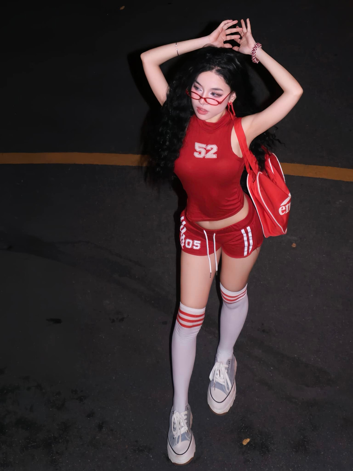 Hiện tại cô nàng đang sinh sống và làm việc tại TP HCM.