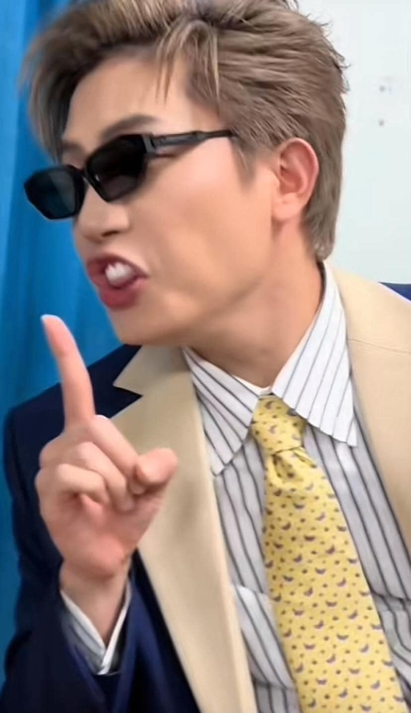 Chỉ nhìn qua không ai nhận ra đây là ca sĩ Anh Tú.