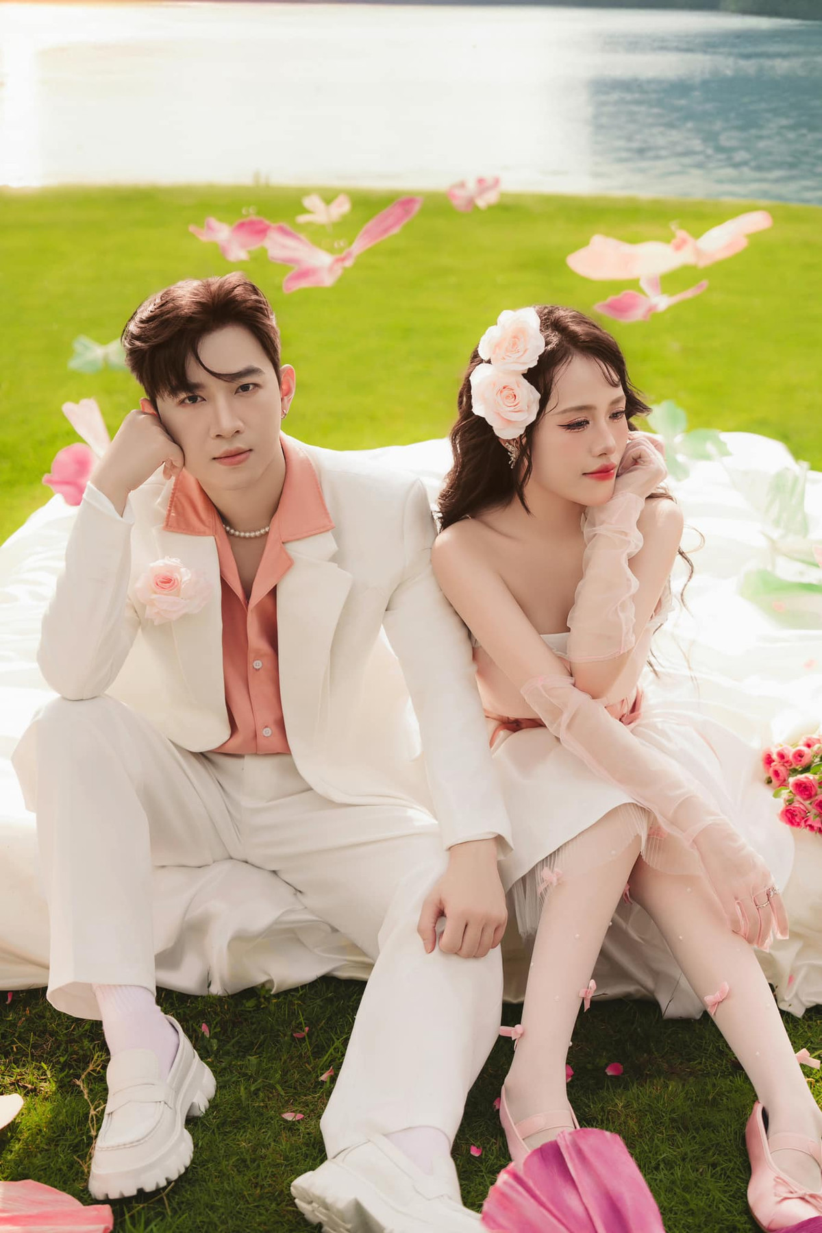 Thời gian gần đây, Trà Đặng cũng thường xuyên chia sẻ những khoảnh khắc chụp ảnh cưới lên MXH.