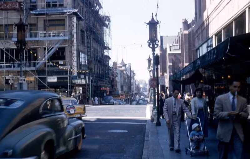 Từ đại lộ Grant nhìn về phía đường California. Ảnh: Vintag.