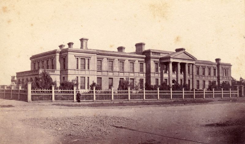 Bệnh viện Ballarat ở Victoria, Australia, khoảng năm 1860. Ảnh: Leigh McKinnon Flickr.