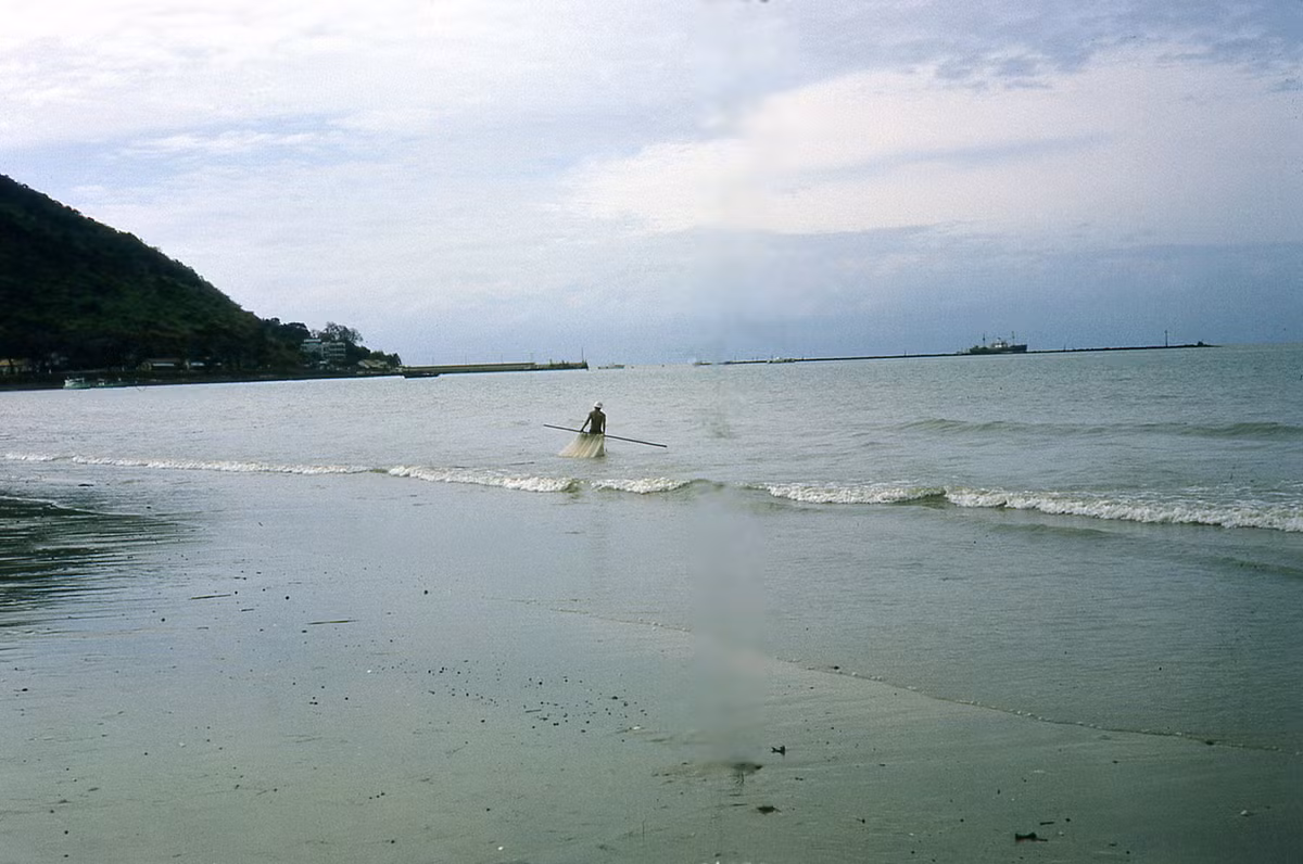 Bãi Trước Vũng Tàu. Ảnh: Donald MacKinnon.