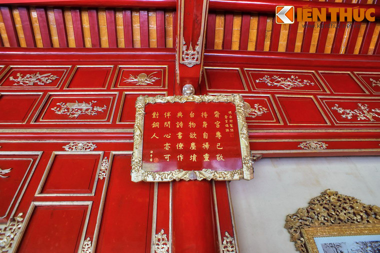 Việc phục hồi trường lang tuân theo những quy định nghiêm ngặt của UNESCO về việc tôn tạo di sản, được thực hiện dưới sự giám sát của các chuyên gia quốc tế.