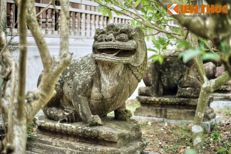 Theo các nhà nghiên cứu, việc đặt tượng các con vật này ở chùa Phật Tích thể hiện nét đặc trưng của tư tưởng triết học Phật giáo thời cổ, đó là phổ độ chúng sinh, giác ngộ muôn loài. Các linh thú này đều có trong điển tích nhà Phật, mang ý nghĩa bảo vệ và quy y Phật pháp.