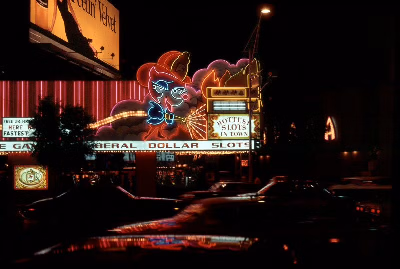 Bên ngoài sòng bạc Boulevard Foxy. Ảnh: Craig Gustafson.