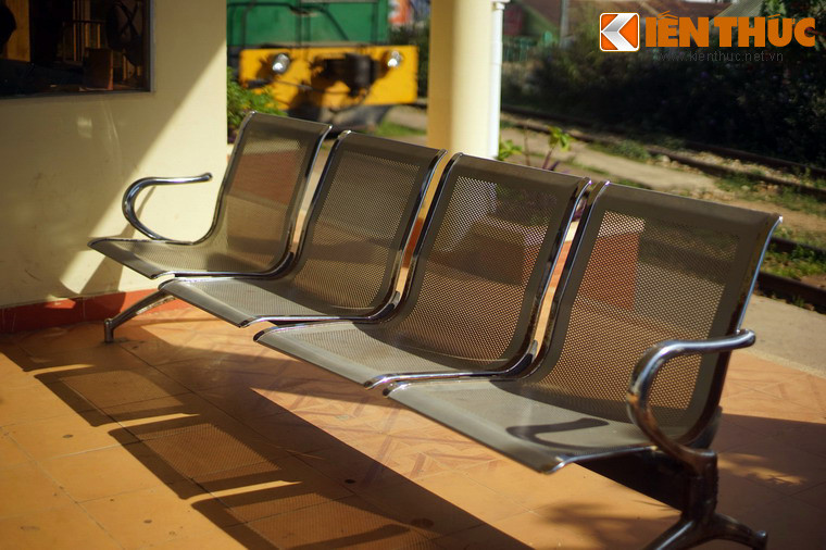 Hiện tại, mỗi ngày có 6 chuyến tàu đến ga Trại Mát vào 6h10, 8h15, 18h20, 12h25, 14h30, 16h35 và rời ga Trại Mát để về Đà Lạt vào 6h40, 8h45, 10h50, 12h55, 15h và 17h5.