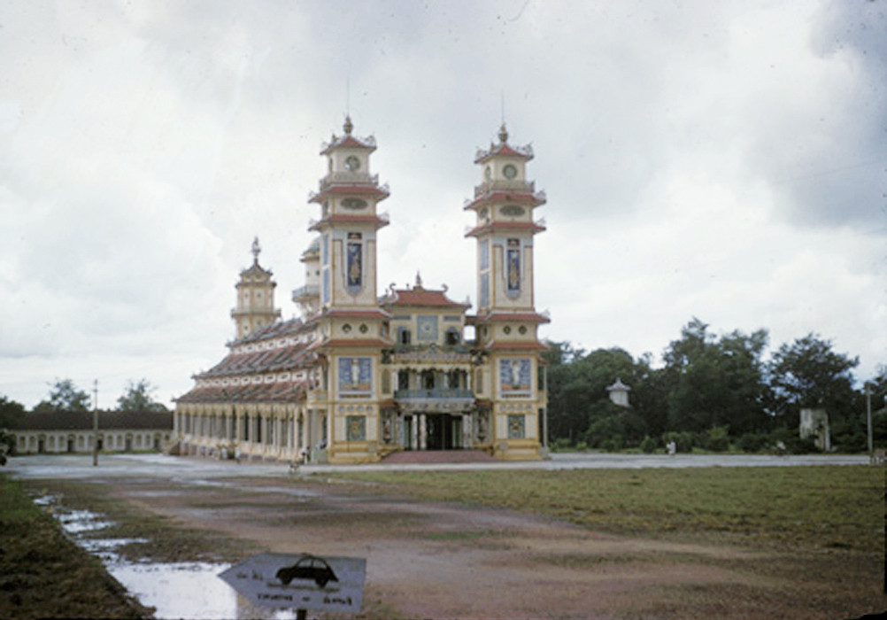 Toàn cảnh Tòa thánh Tây Ninh năm 1959. Ảnh: Vietnam Center and Archive.