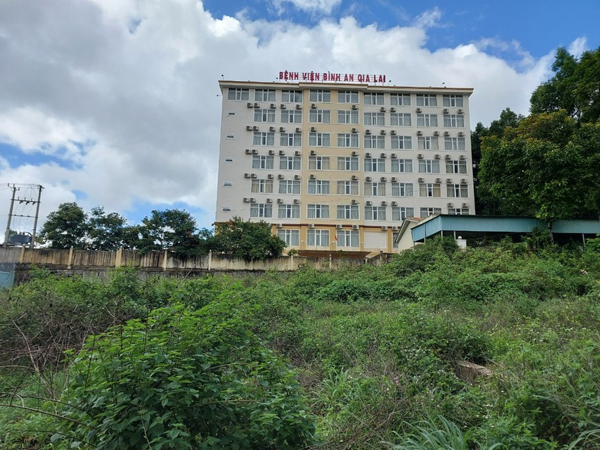 Ai đứng sau bệnh viện Bình An Gia Lai “trăm tỷ” vừa chấm dứt hoạt động? Ai dung sau benh vien Binh An Gia Lai “tram ty” vua cham dut hoat dong?