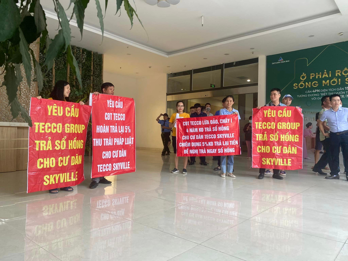 Chủ đầu tư Tecco Skyville không làm sổ đỏ, người dân có thể kiện - Hình 2 Chu dau tu Tecco Skyville khong lam so do, nguoi dan co the kien-Hinh-2